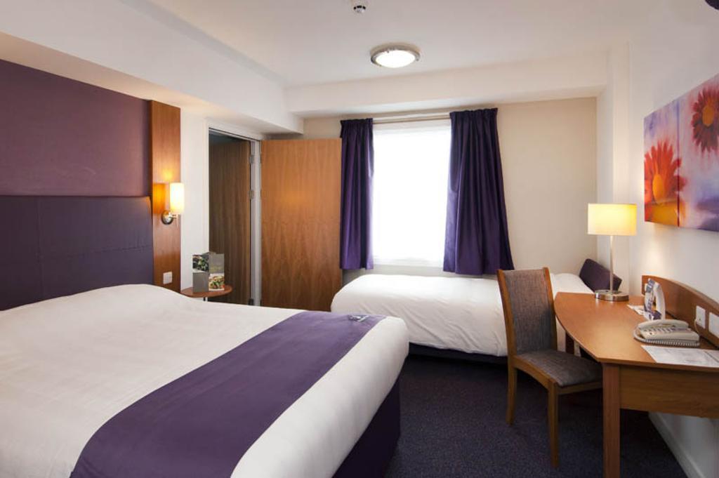 Premier Inn Sittingbourne Kent Habitación foto