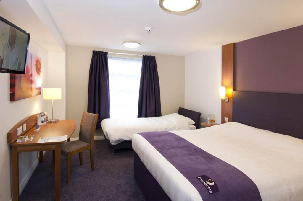 Premier Inn Sittingbourne Kent Habitación foto